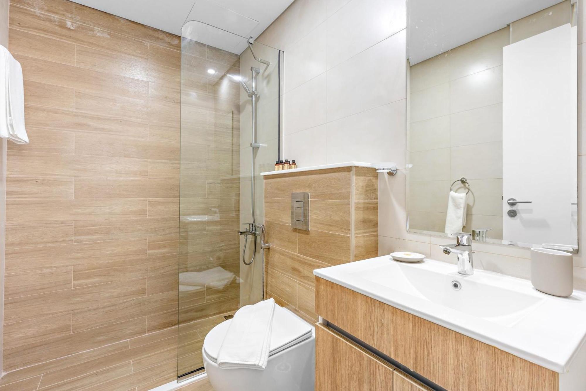 Silkhaus Modern 1Bdr In Oasis Near Masdar City Park Abu Dhabi Exterior photo